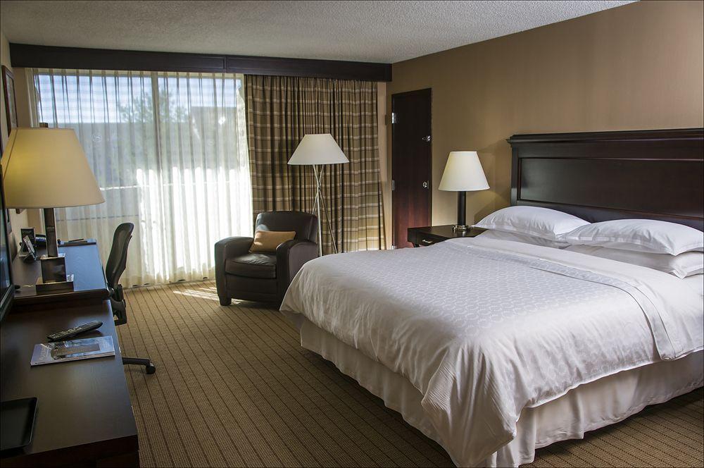 Blue Ridge Hotel & Conference Center Roanoke Eksteriør billede